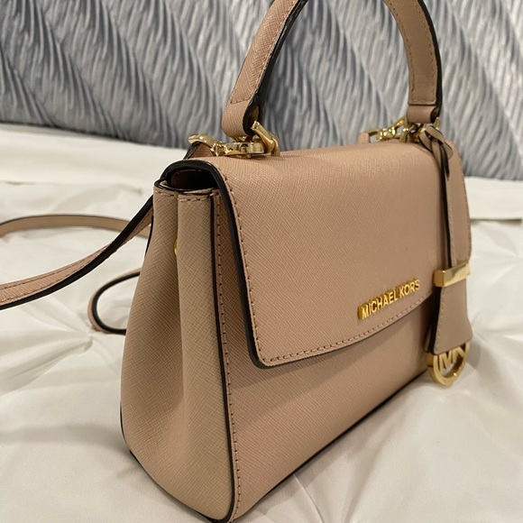 MICHAEL KORS Ava Extra-Small Crossbody - Picture 3 of 4